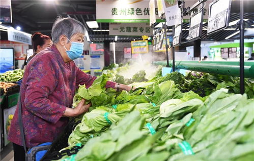 南明区多措并举助农促消费，农副产品宣传氛围浓厚